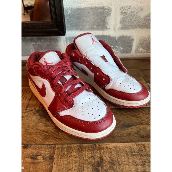 Nike Other - New item (July 23rd, 2025 at‎ 7:46 PM)